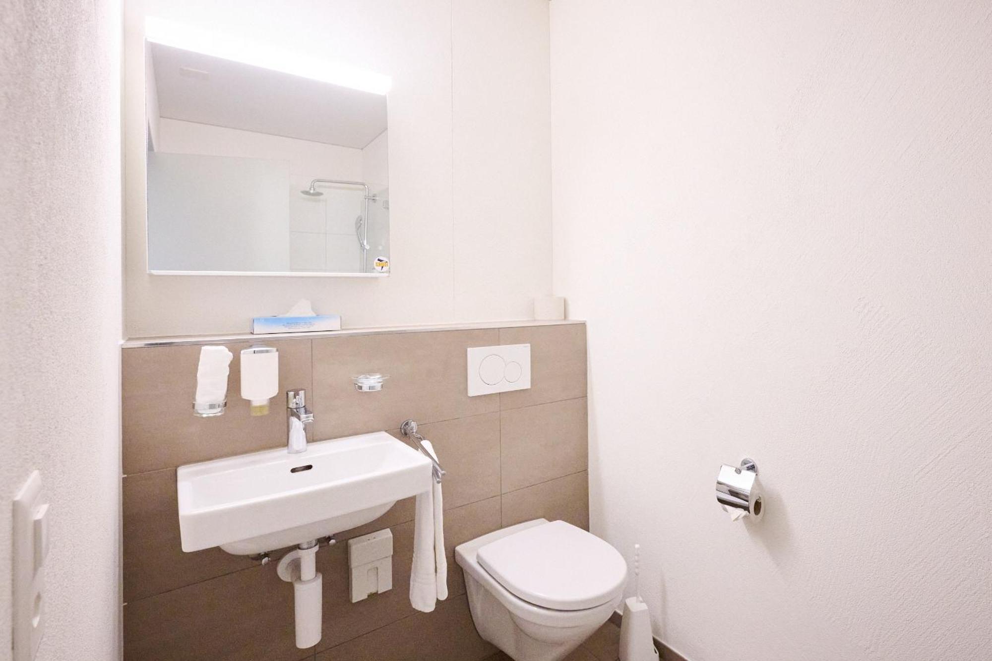 Hotel Am Kreisel Self-Check-In By Smart Hotels Lachen Luaran gambar