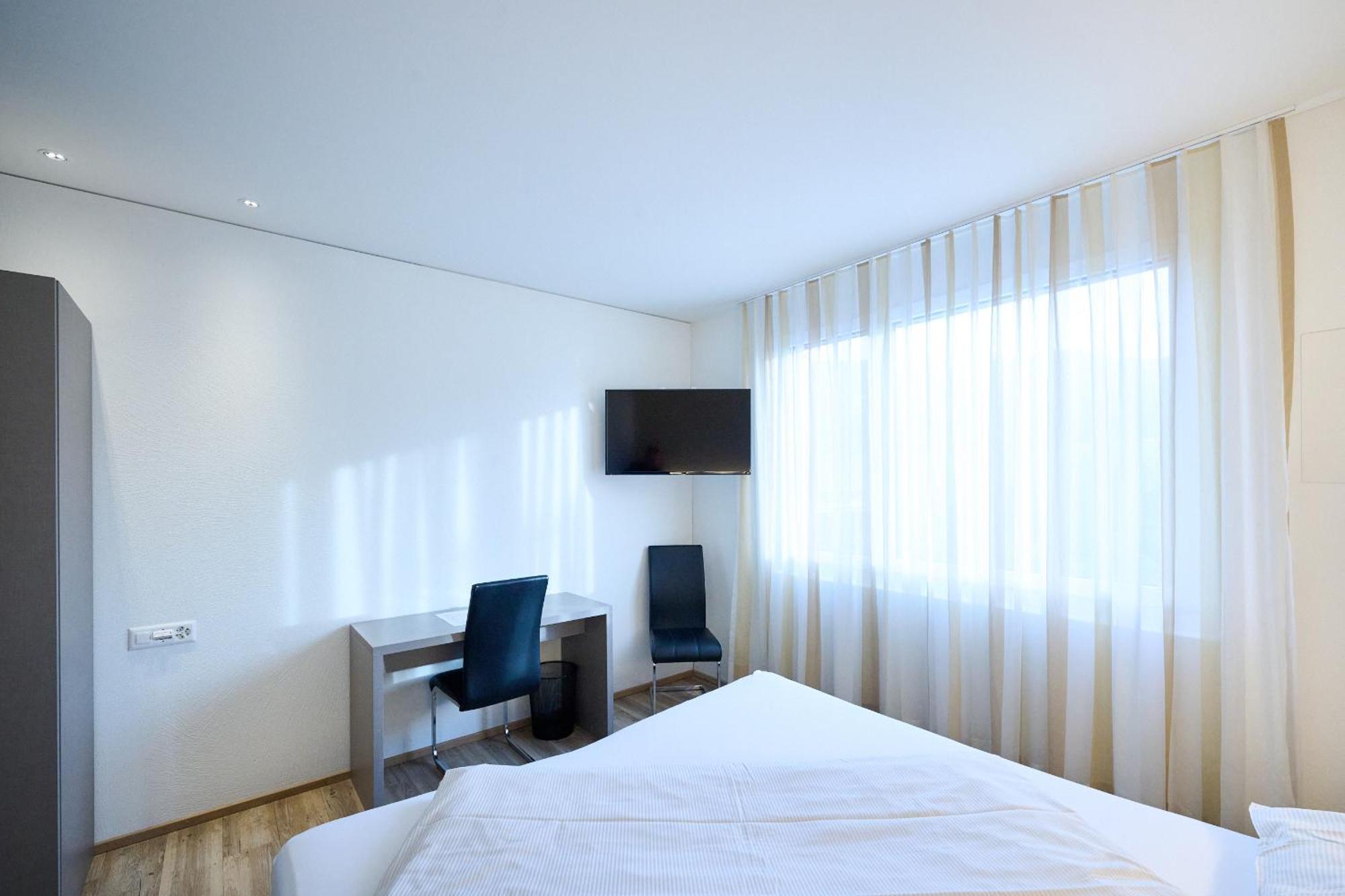 Hotel Am Kreisel Self-Check-In By Smart Hotels Lachen Luaran gambar